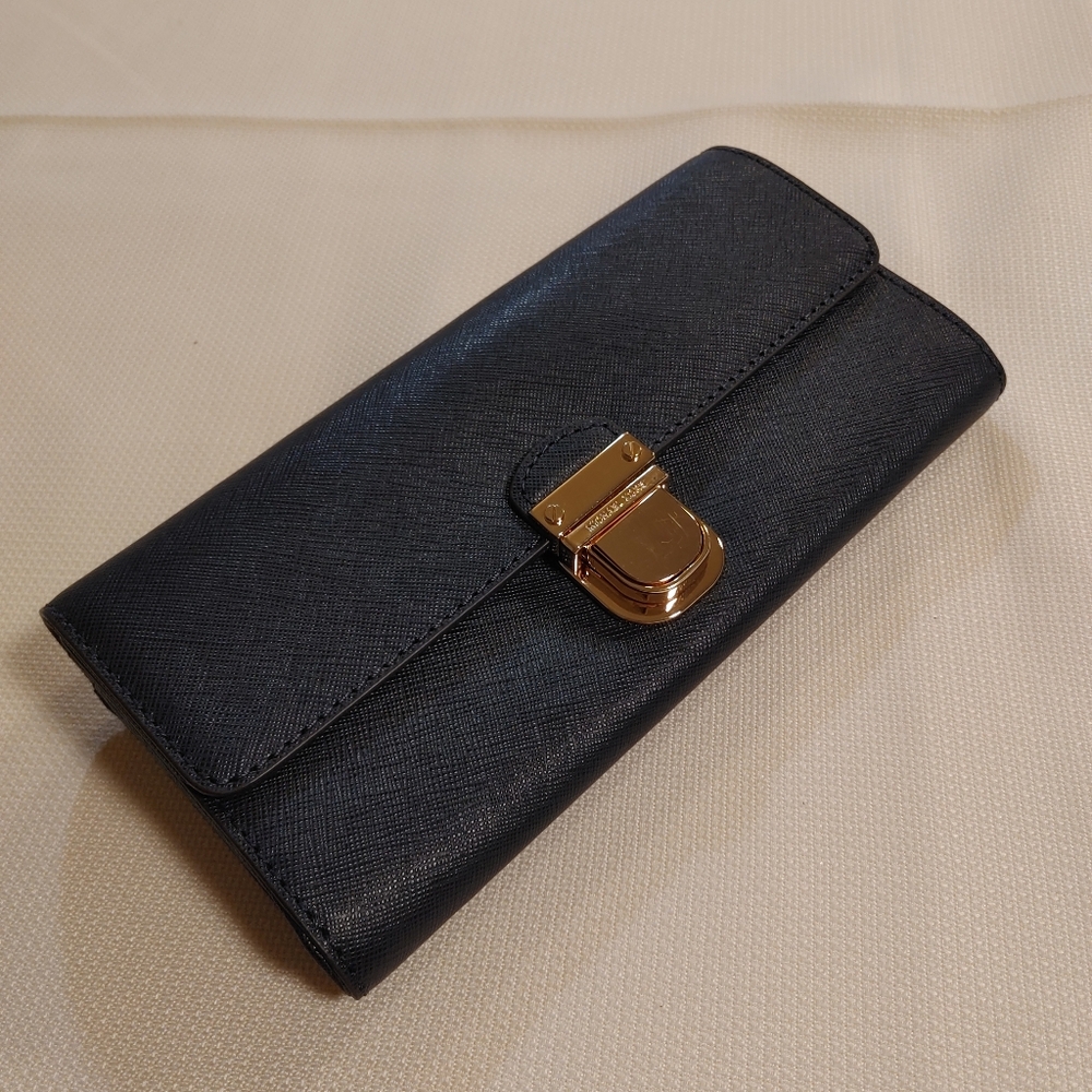 Elegant Dark Navy Women's Wallet
